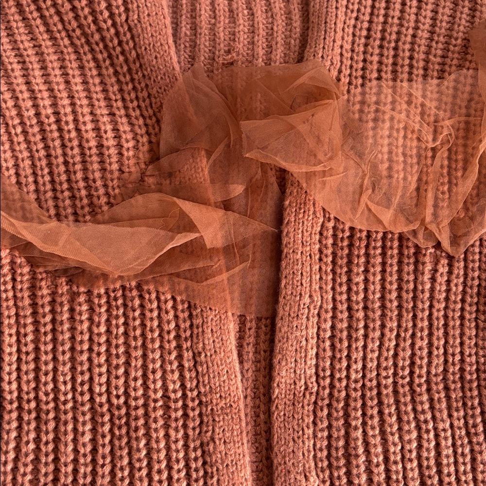 NEW Beautiful Cardigan🤍💫 - Picture 6 of 8